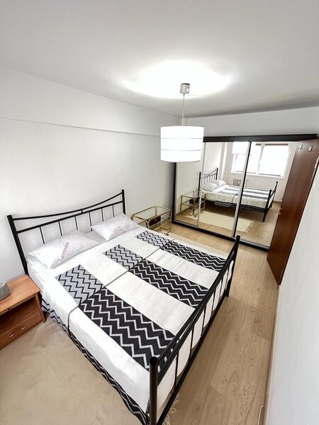 Piata Iancului, proprietar,